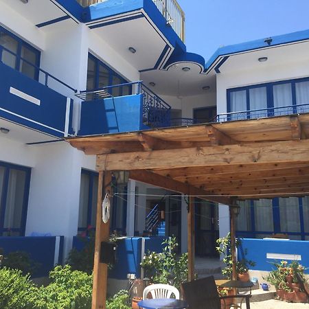 Anastasia Studios, Apartments & Suites アルハンゲロス エクステリア 写真
